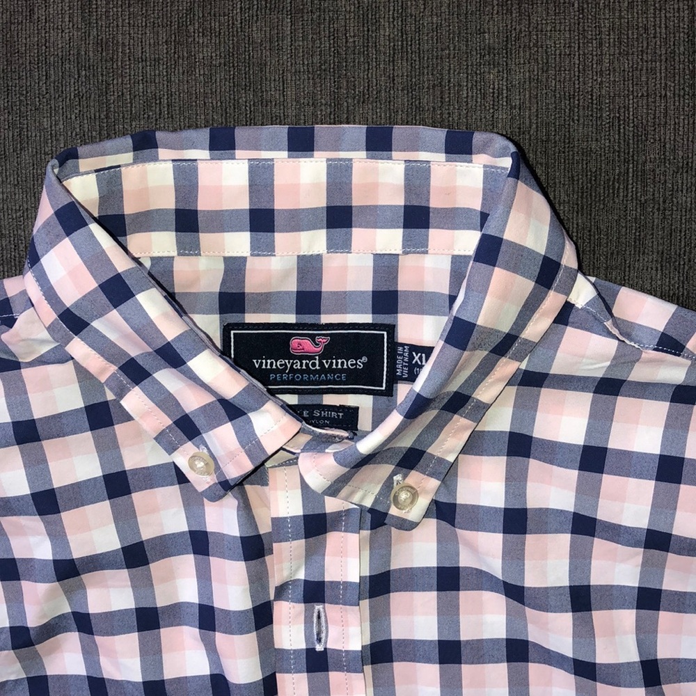 Vineyard Vines Button Down Shirt